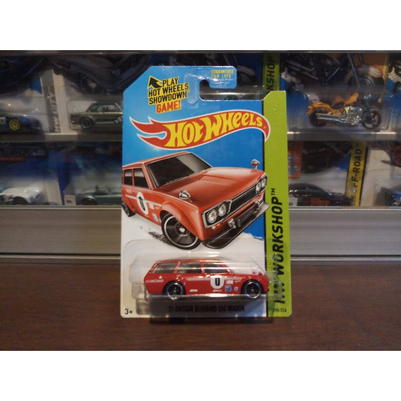 Hot Wheels 71 Datsun Bluebird 510 Wagon Red - Grill Kotak