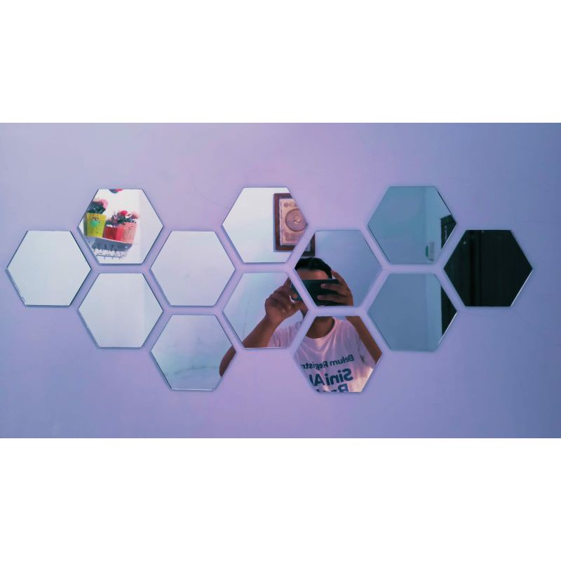 Kaca cermin hexagonal ukuran besar