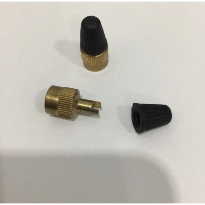 KUNINGAN Kunci pembuka pentil ban motor mobil truck alat buka pentil ban bukaan tutup pentil kuninga