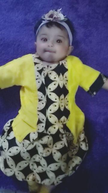 Kutu Baru Anak Usia 1,2,3,4,5,6,7,8,9,10,11,12 Tahun Setelan Kebaya Lengan Pendek + Rok Batik