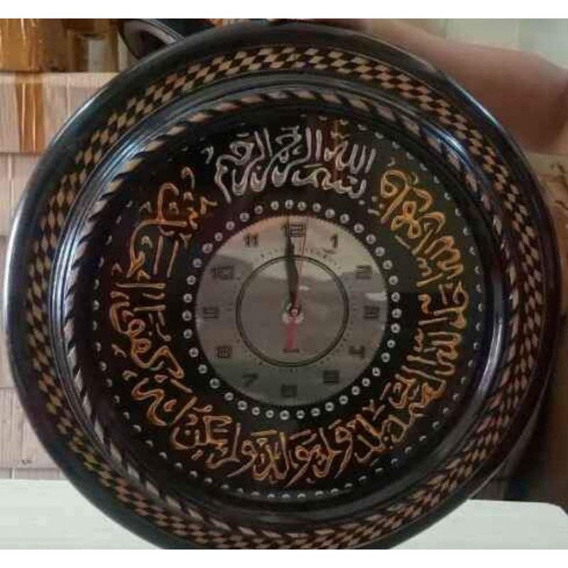 Jam Kaligrafi Kayu Jati