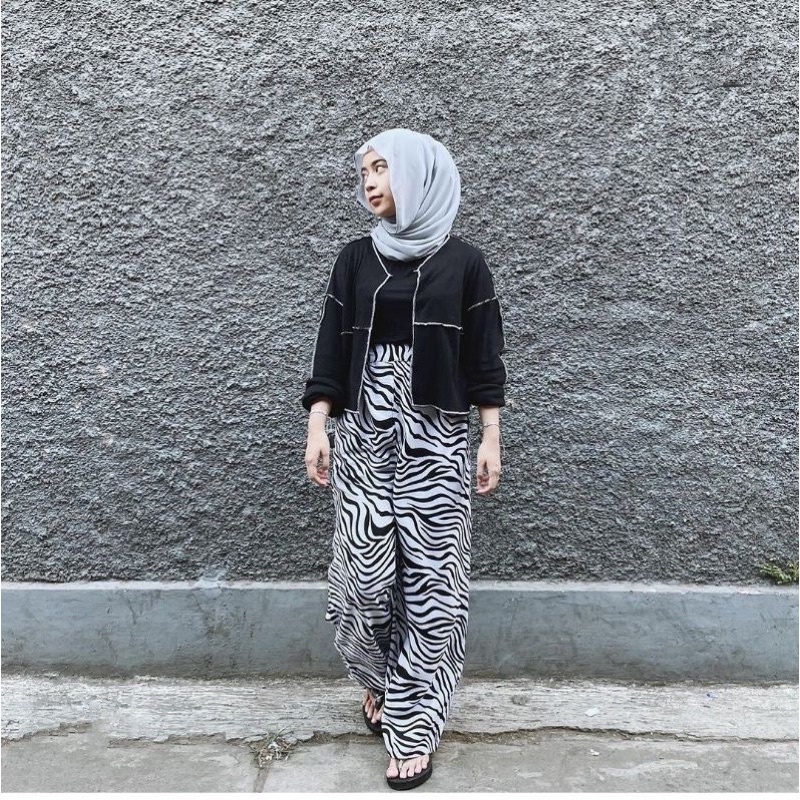 TRV KULOT ZEBRA / KULOT ANIMAL MUAT S-XXL TIDAK LUNTUR / Korean Long Pants/Celana Culottes Abstrak C909-KLT.ZEBRA HITAM