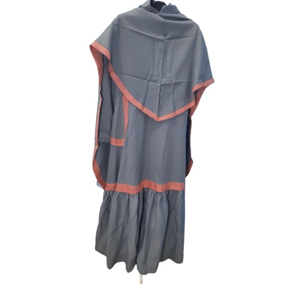 NAURA SET SIMPLE SYARI DENGAN KHIMAR