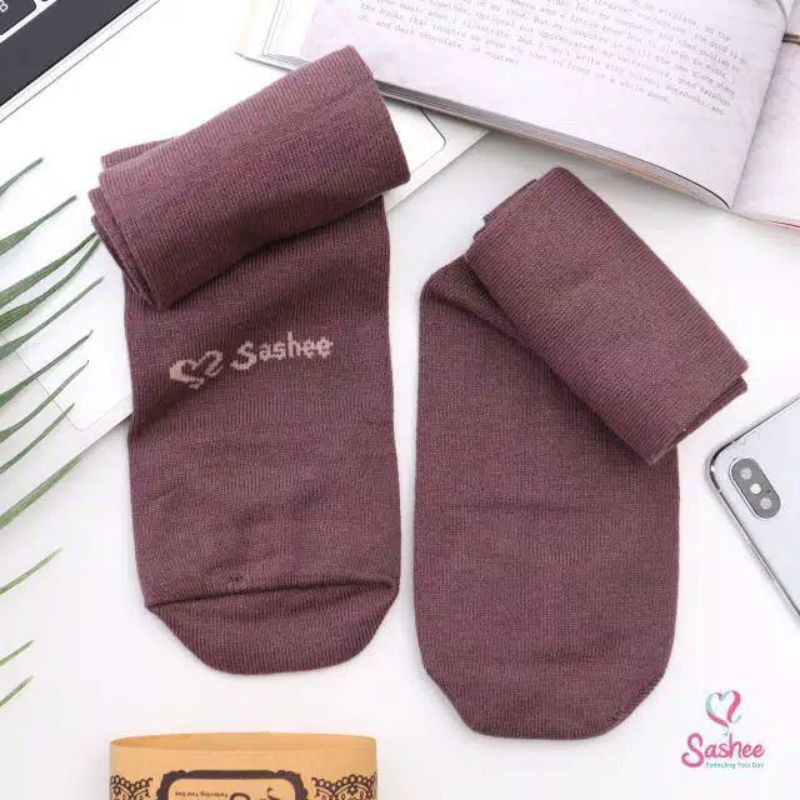 ORIGINAL Kaos Kaki Wudhu Panjang Selutut | Kaos Kaki Sashee Wudhu Panjang Muslimah Polos-Burgundy