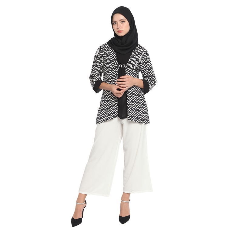 Blazer Batik Wanita - Atasan Batik - Bhatara Batik Davira - Outer Batik Modern Lengan Panjang