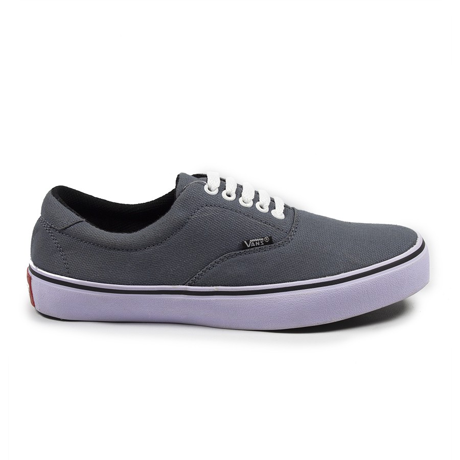 Sepatu Authentic Casual Sneakers Pria Santai Hangout Sepatu Branded