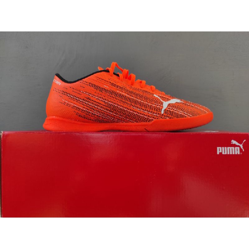 Sepatu Futsal Puma Ultra 4.1 IT 106096 01