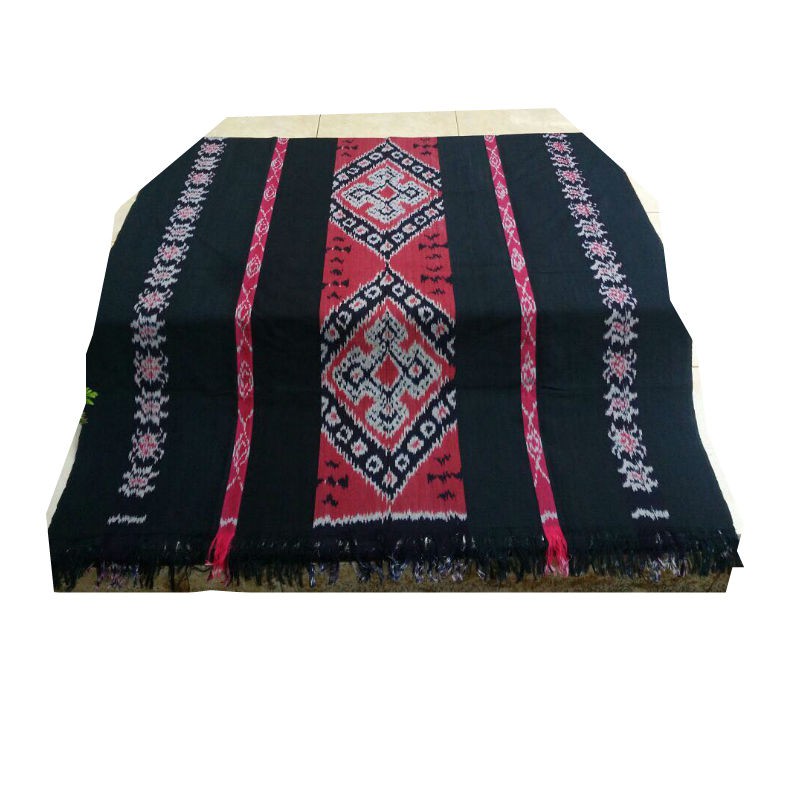 kain tenun blanket motif sintang hitam