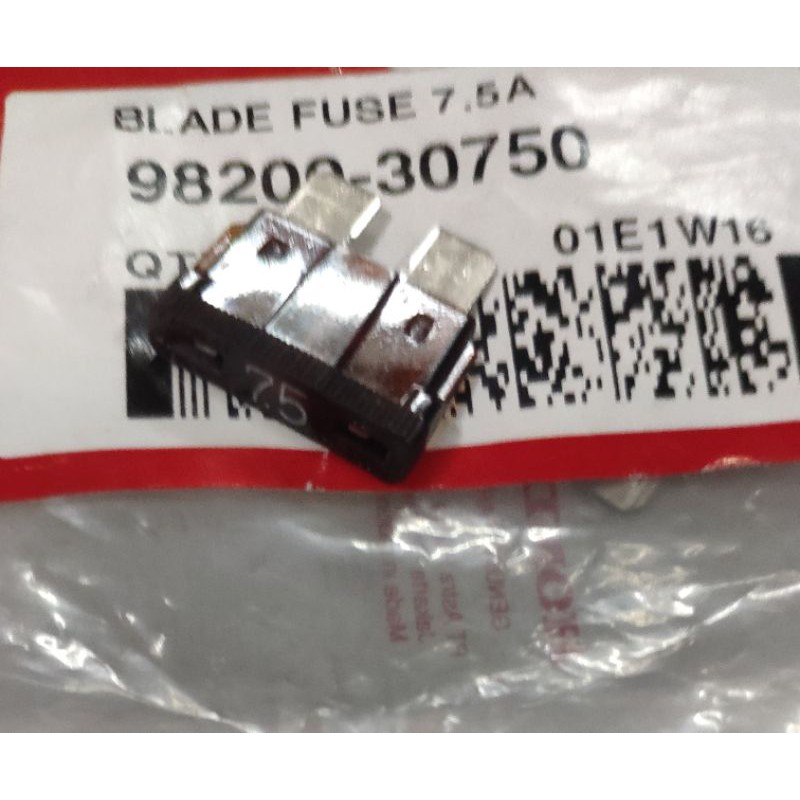 Sekring Blade Fuse 7.5 A Ori Honda 9820030750