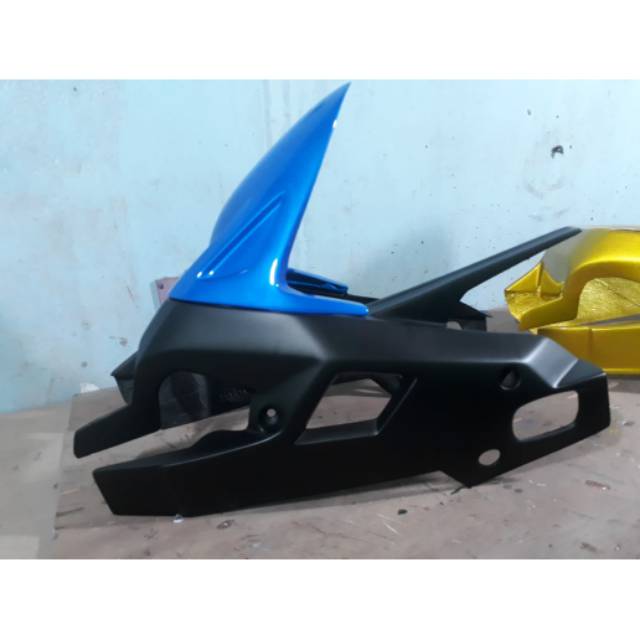 Cover arm gsx r