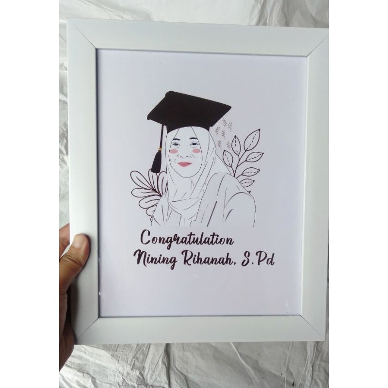 

Kado Wisuda Ultah Hadiah Ilustrasi