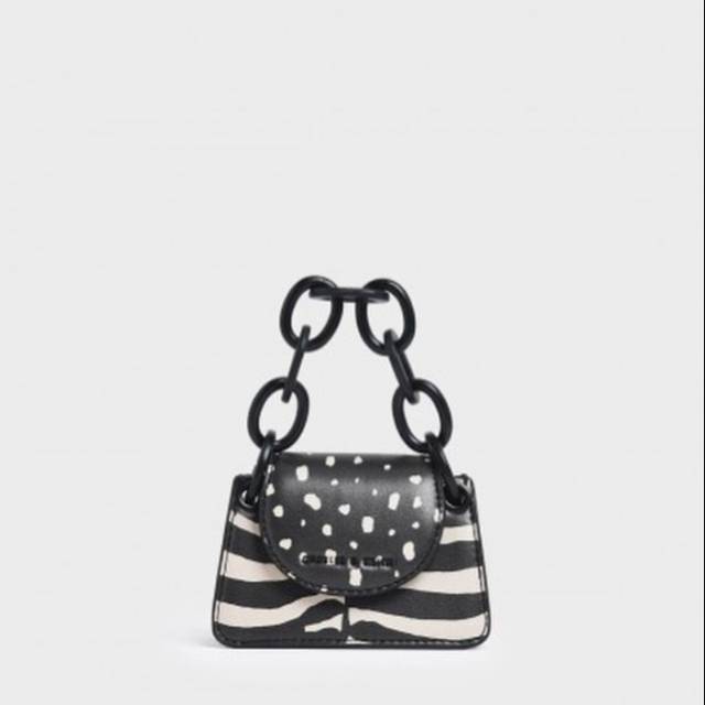 Cnk chunky chain handle mini bag