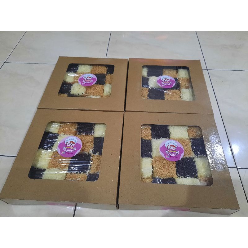 

CAKE JADUL MINIBOX CAKE