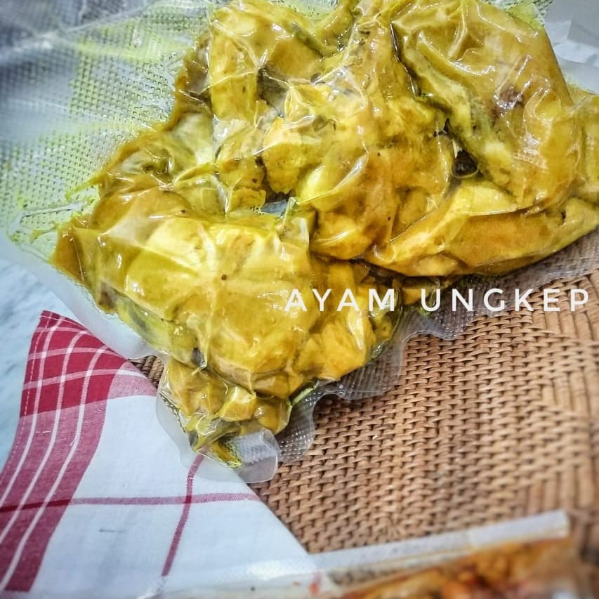 

Ayam Ungkep (Vacuum)