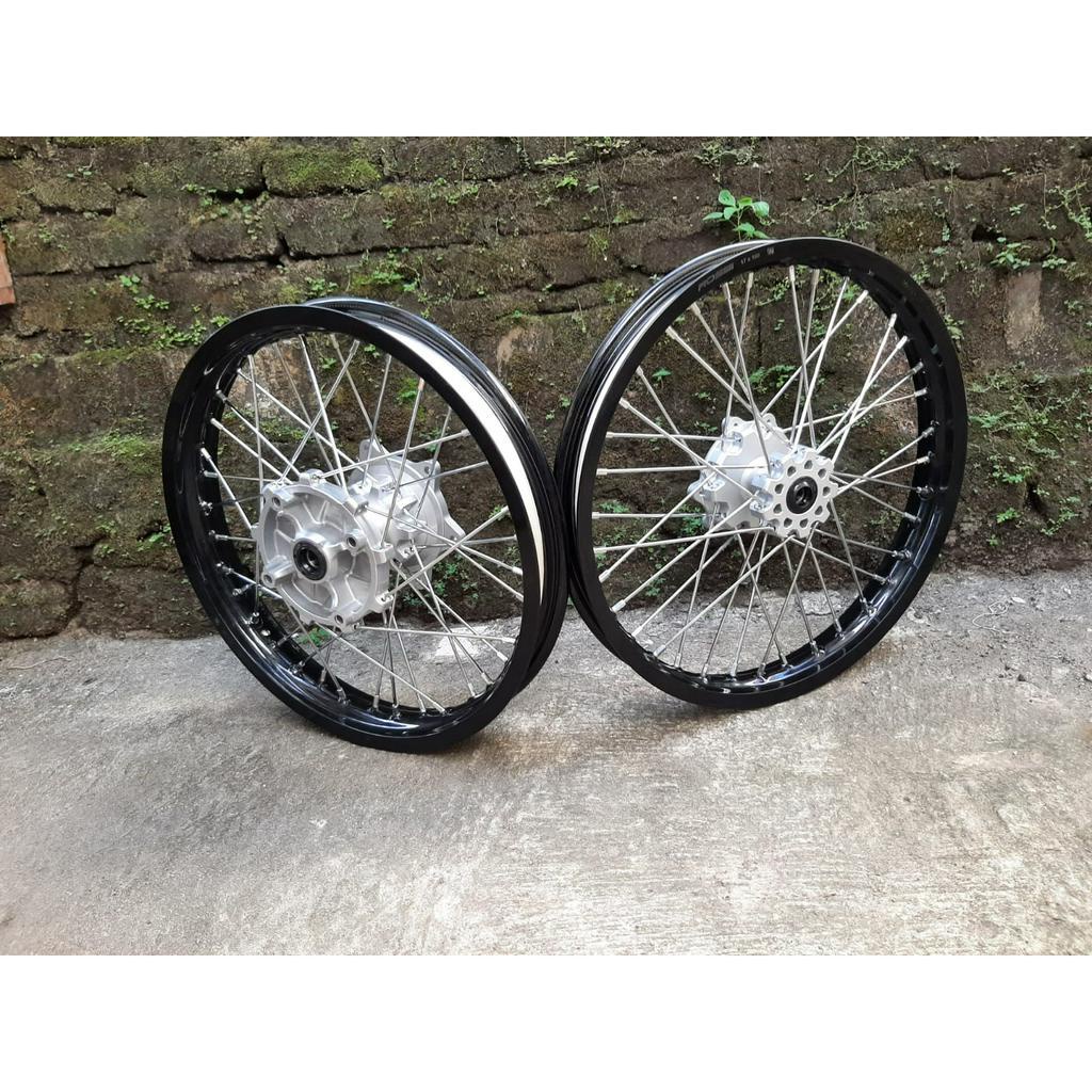 Velg Set Supermoto Semi Cacing Honda CRF Velk Semi Cacing CRF 150 L Ring 17 Ukur 160 185