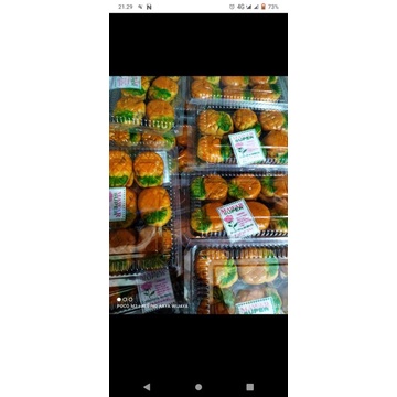 

kue pia