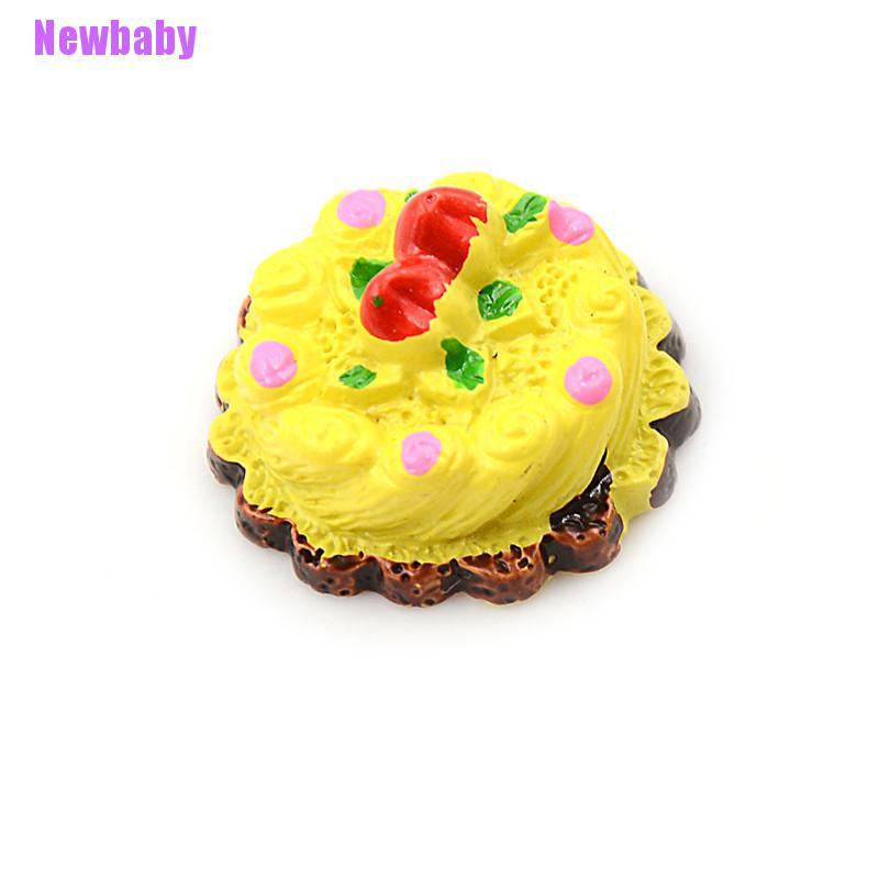 Newbaby 8PCS / Set Mainan Miniatur Kue / Biskuit Skala 1: 12 Untuk Aksesoris Rumah Boneka 1 / 6