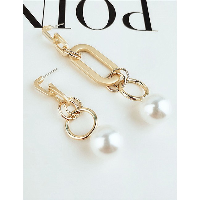 LRC Anting Tusuk  Fashion Gold Alloy Pearl And Diamond Earrings F40671