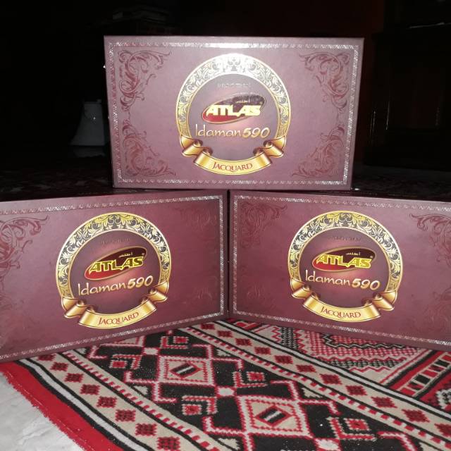 Sarung atlas jacquard idaman 590