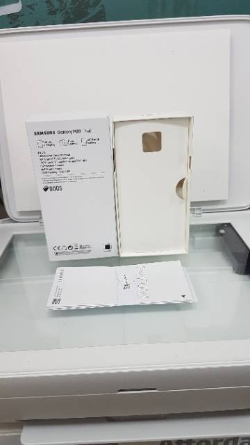 DUS BOX SAMSUNG GALAXY M20