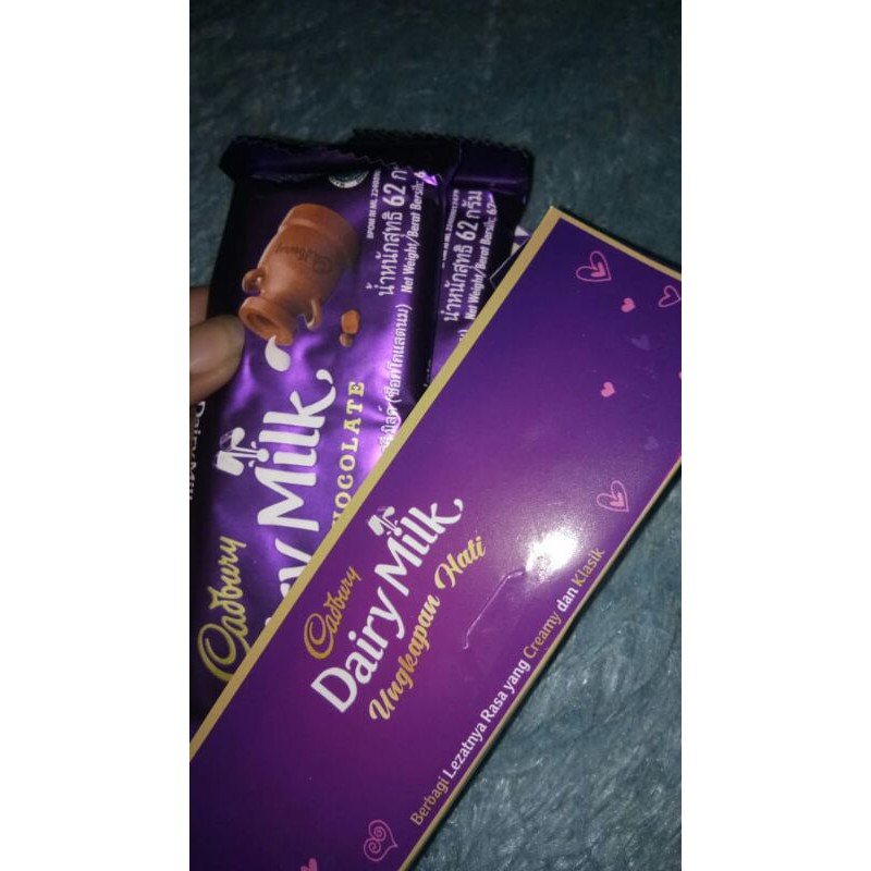 

Cadbury dairy milk isi 1pcs ukuran 62gram