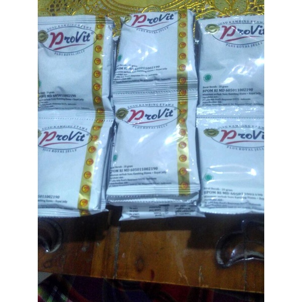 

PROVIT SUSU KAMBING ETAWA PLUS ROYAL JELLY