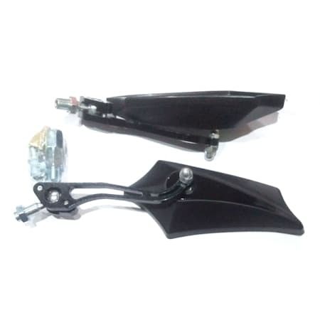 Spion Lipat Batman Universal