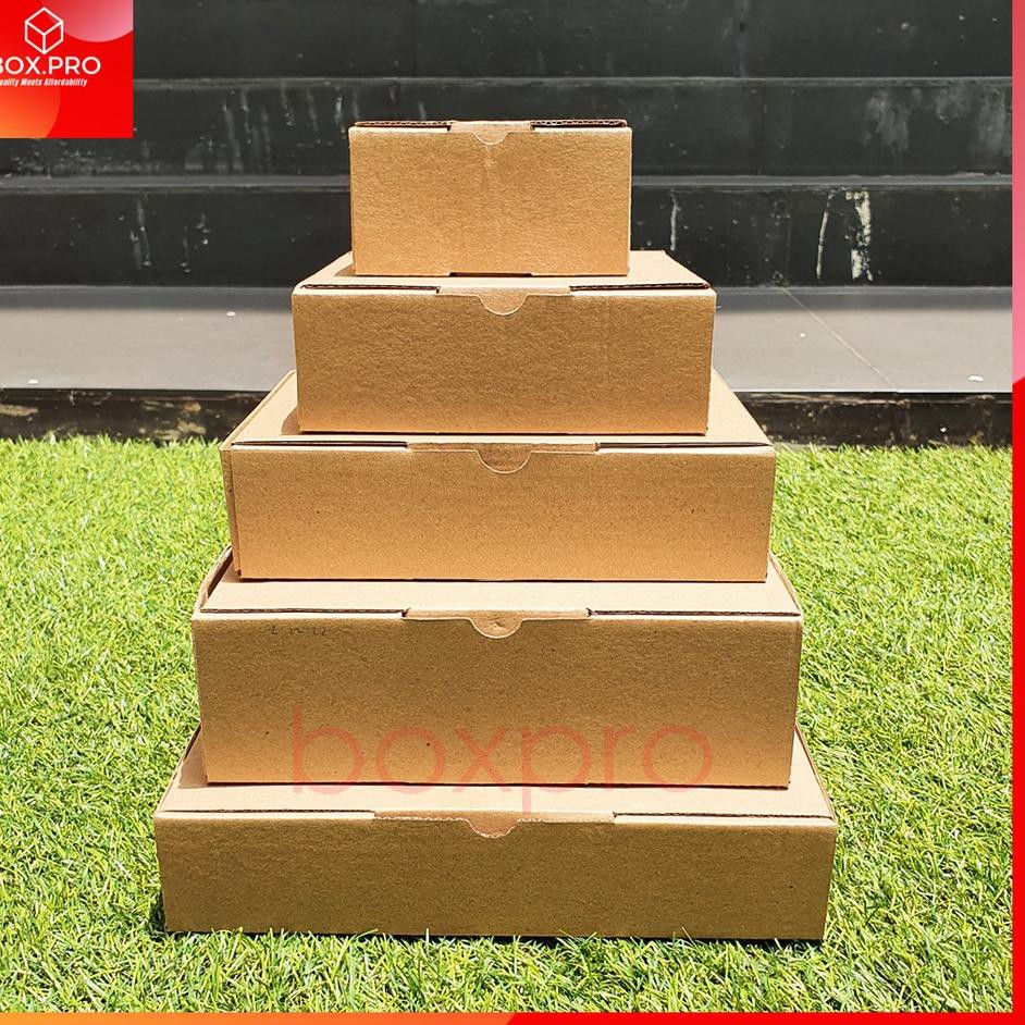 

Terkini 6K90O Kardus Dus uk 20x20x7 cm ( 10 pcs ) Die Cut Box Kotak Packing Aksesoris Baju Makanan P