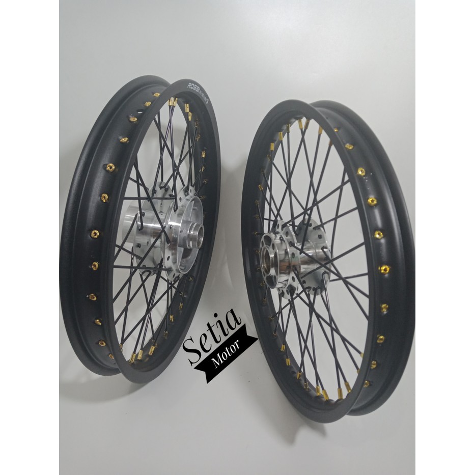 Jual Velg Supra 125 Karisma Jupiter Mx Old New Blade Sepaket Stel Variasi Motor Indonesia Shopee Indonesia