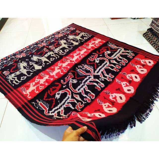 Kain tenun ethnic SUMBA NTT