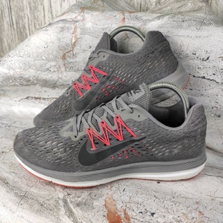 nike men's zoom winflo 5