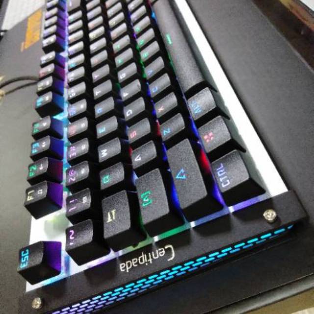 Imperion Centipada Keyboard Gaming Mechanical RGB Blue Switch