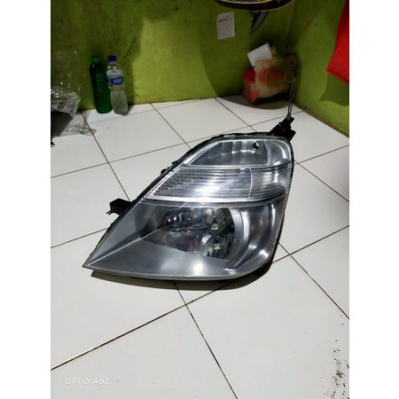 heaslamp lampu depan honda stream 2002