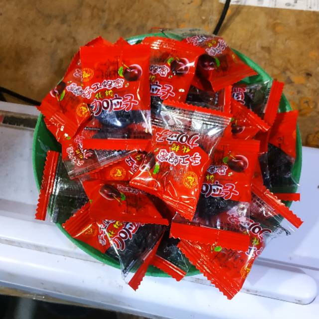 

MANISAN PLUM TANPA BIJI 250GR