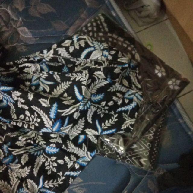 Kemeja Batik Pria~  Fashionpria Batiksarimbit Bajubatikpria Batikmodern Hembatik Batik