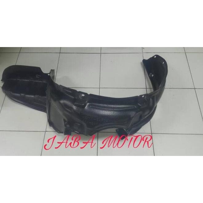 Plastik Atas Ban-Liner Fender Soluna Kanan Original