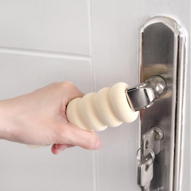 pelindung gagang pintu