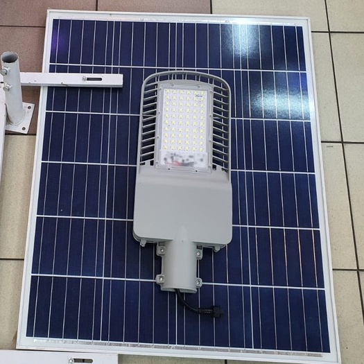 Lampu led PJU solar 60W / Lampu led tenaga surya / Lampu led / lampu jalan / lampu penerangan jalan