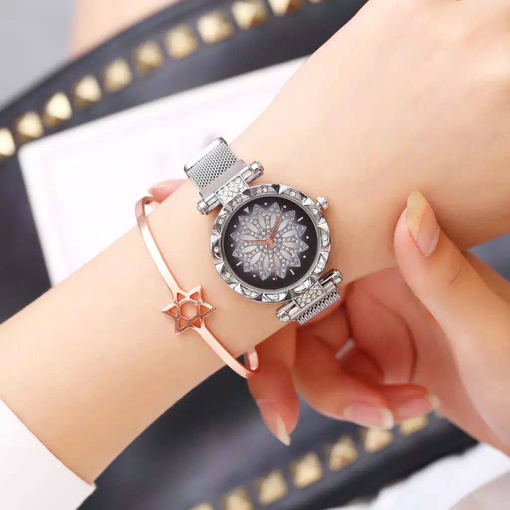 ✅[COD] Ready Stock！Jam Tangan Quartz Analog Motif Bunga dengan Strap Mesh Stainless Steel  W35