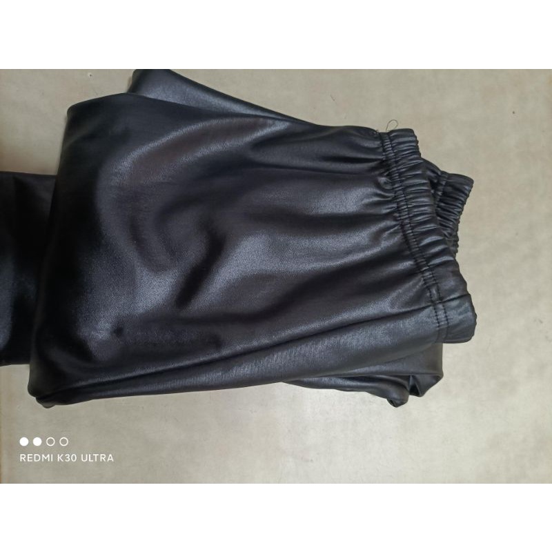 CELANA LEGGING KULIT/LATEX WANITA MUSIM DINGIN WINTER BROMO