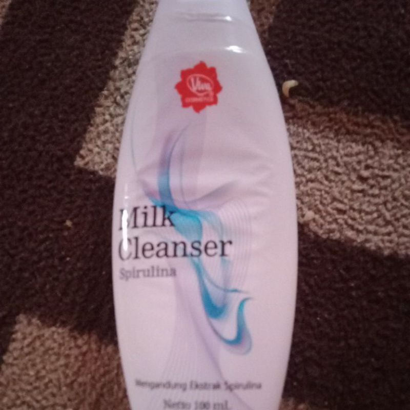 Viva pembersih wajah