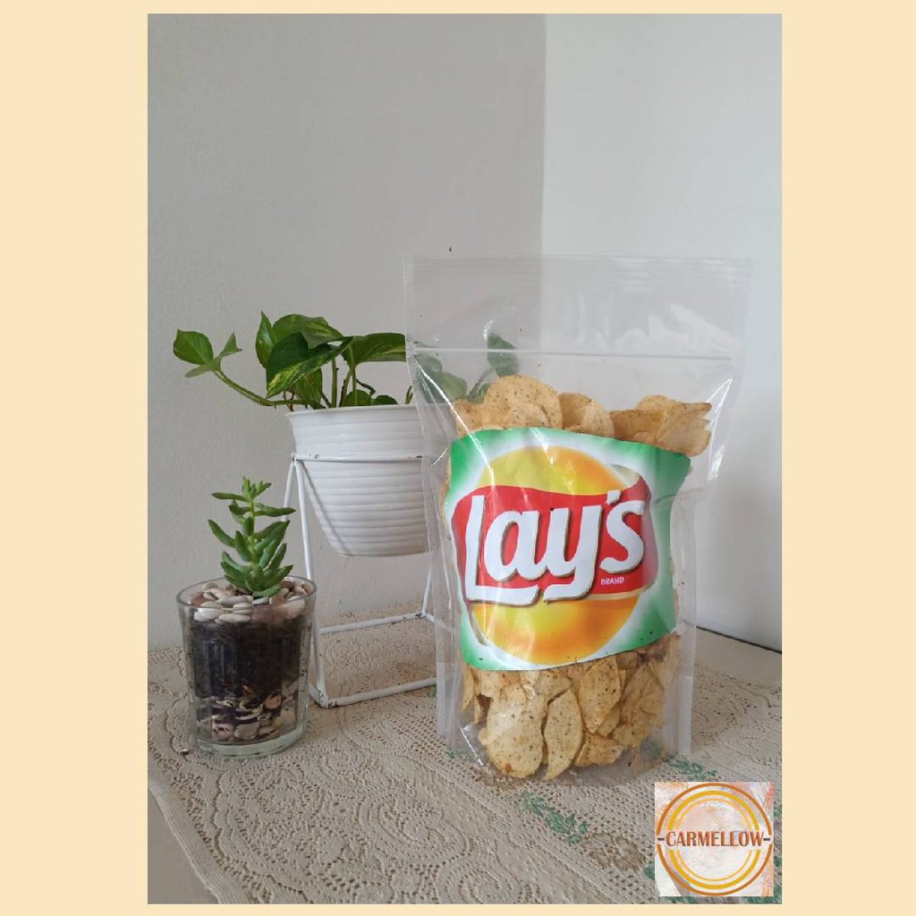 

Camilan Snack Branded "Lays" Kemasan 250 gram