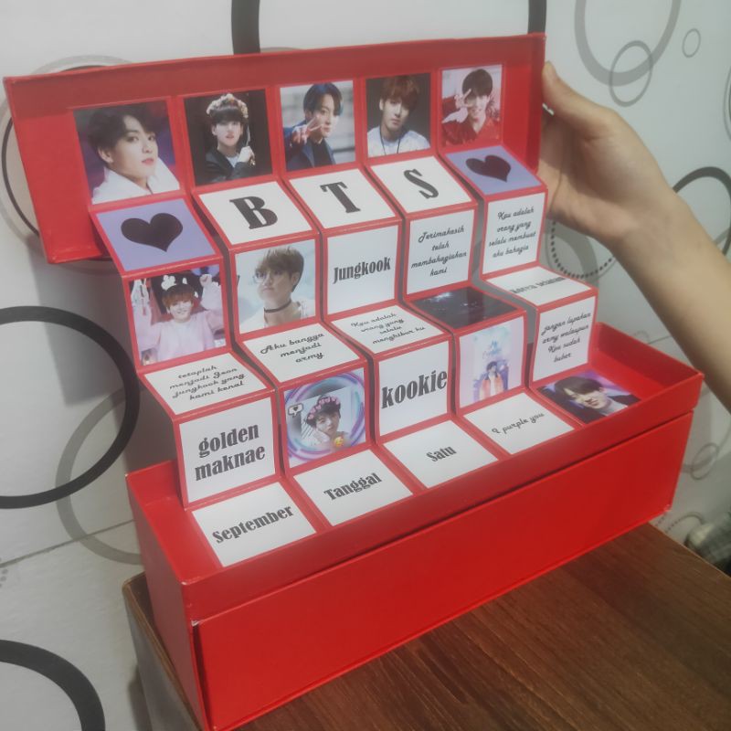 

Kotak kado unik dua ruang bonus photo mozaik, box birthday, box ulangtahun, kotak kado lucu,femo box