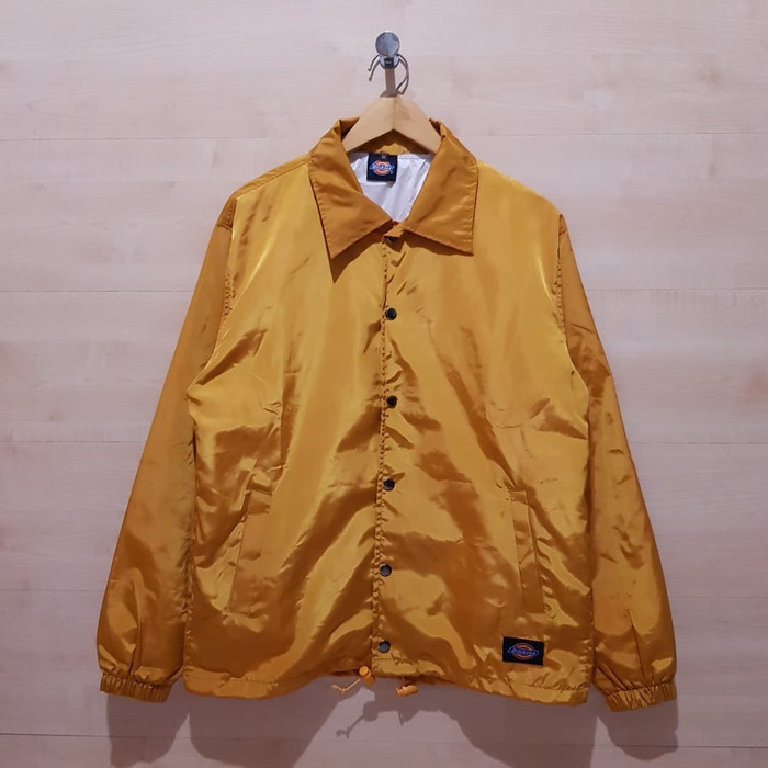 JAKET COACH WINDBREAKER DICKIES PACTH LOGO YELLOW - M