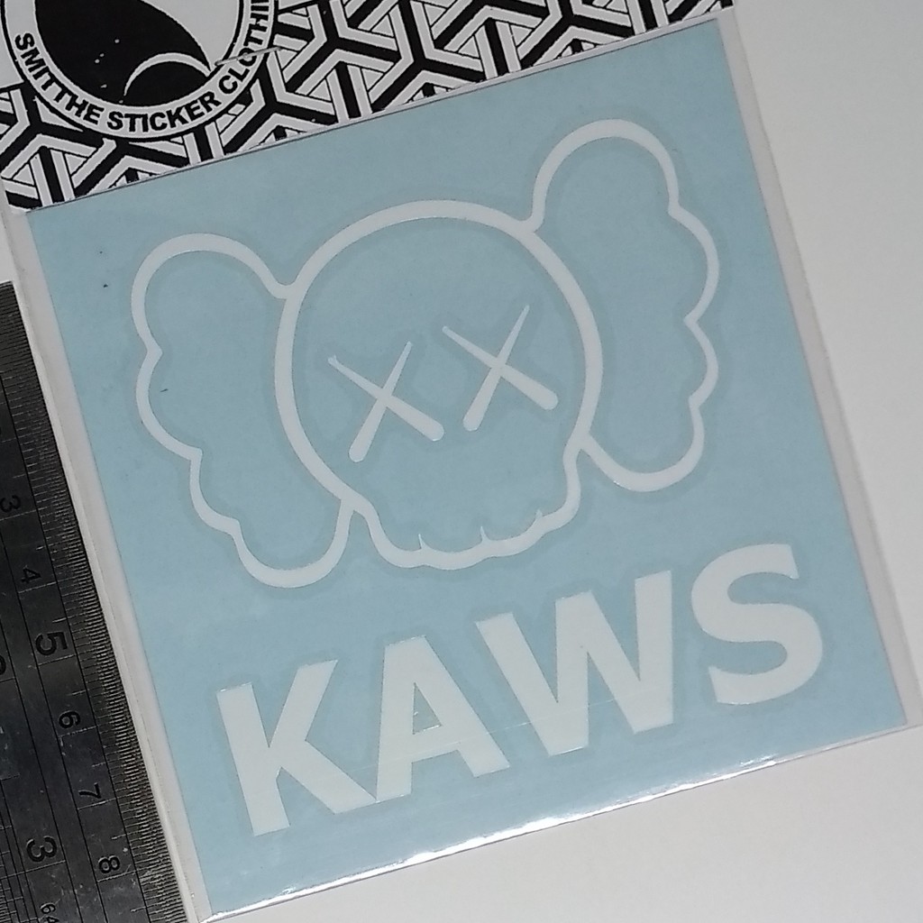 Stiker KAWS Logo Cutting Sticker untuk aksesoris Mobil Motor Oracal