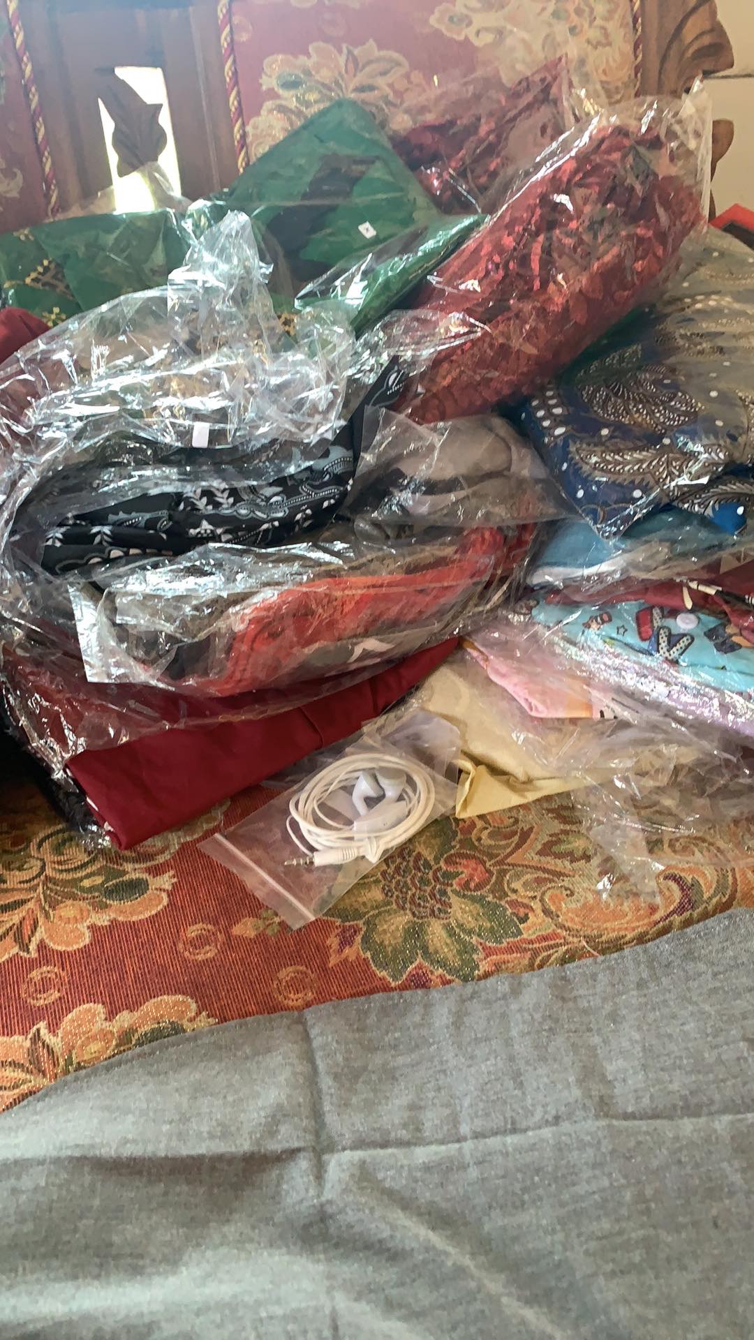 Batik Couple Keluarga Gamis Busui Motif Prasasti Batik Keluarga Seragam