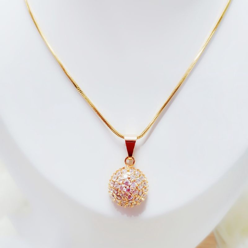 KALUNG TITANIUM LIONTIN BULAT WARNA GOLD PERHIASAN WANITA DEWASA