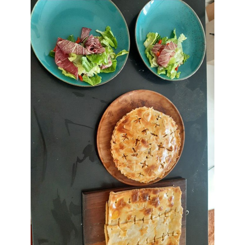 

Chicken and Apple PIE