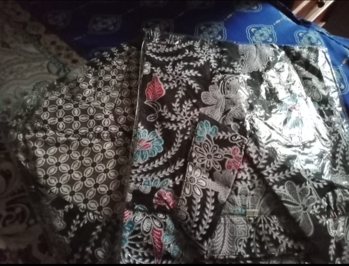 Batik Couple Set Maura Sania Ruffle Ori Ndoro Jowi Dnt M L Xl Xxl Jumbo Termurah