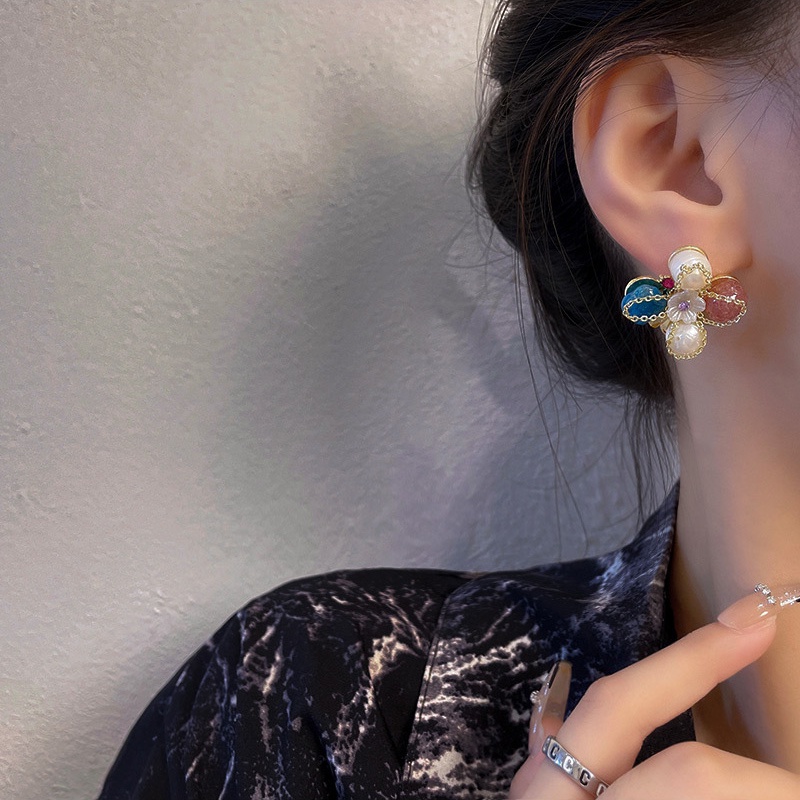 Anting Tusuk Bentuk Bunga Kristal Bahan 925 silver